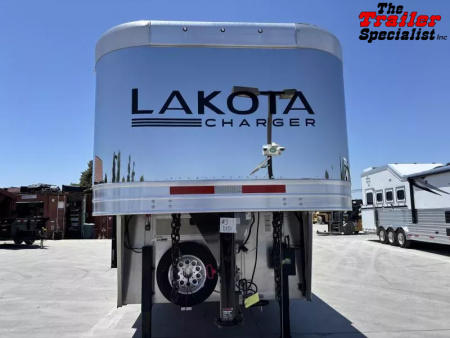 New 2026 Lakota CHARGER STOCK LQ Horse Trailer