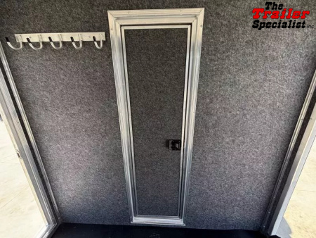 New 2026 Lakota CHARGER STOCK LQ Horse Trailer