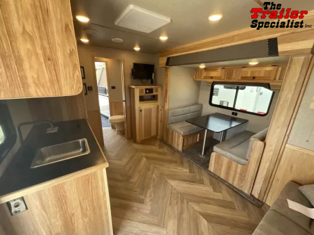 New 2026 Lakota COLT 13FT LQ 3H SLANT GN Horse Trailer