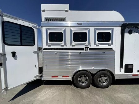 New 2026 Lakota CHARGER 3H SLANT 9FT LQ Horse Trailer