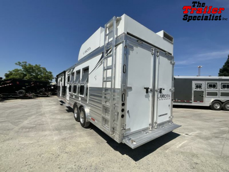 New 2024 Lakota CHARGER 4H GN LQ Horse Trailer