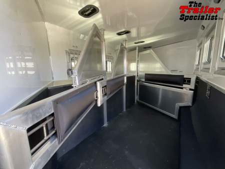 New 2024 Lakota CHARGER 4H GN LQ Horse Trailer