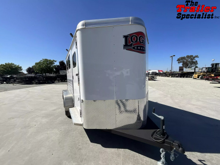 New 2025 Logan Coach BULLSEYE 2H BP Horse Trailer