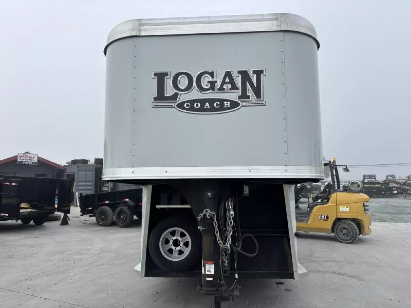 Used 2022 Logan Coach BULLSEYE 2 HORSE GN STRAIGHT LOAD Horse Trailer