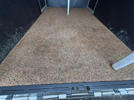 Used 2022 Logan Coach BULLSEYE 2 HORSE GN STRAIGHT LOAD Horse Trailer