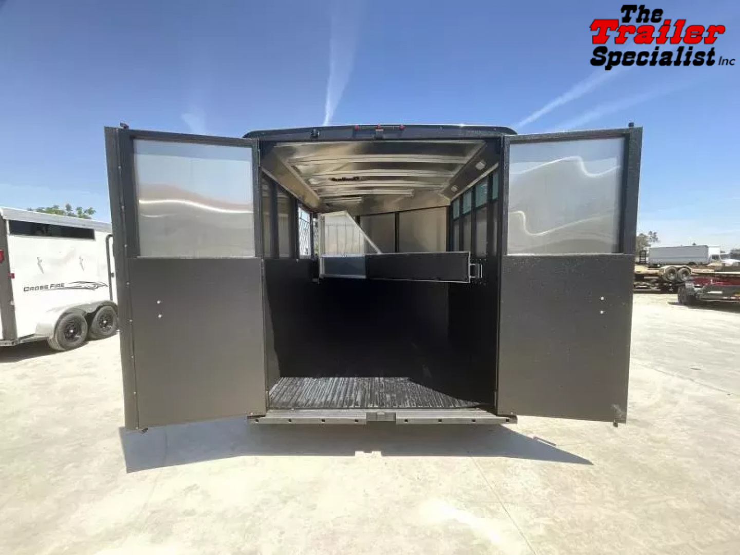 New 2025 Logan Coach 2 HORSE CROSSFIRE BP Horse Trailer