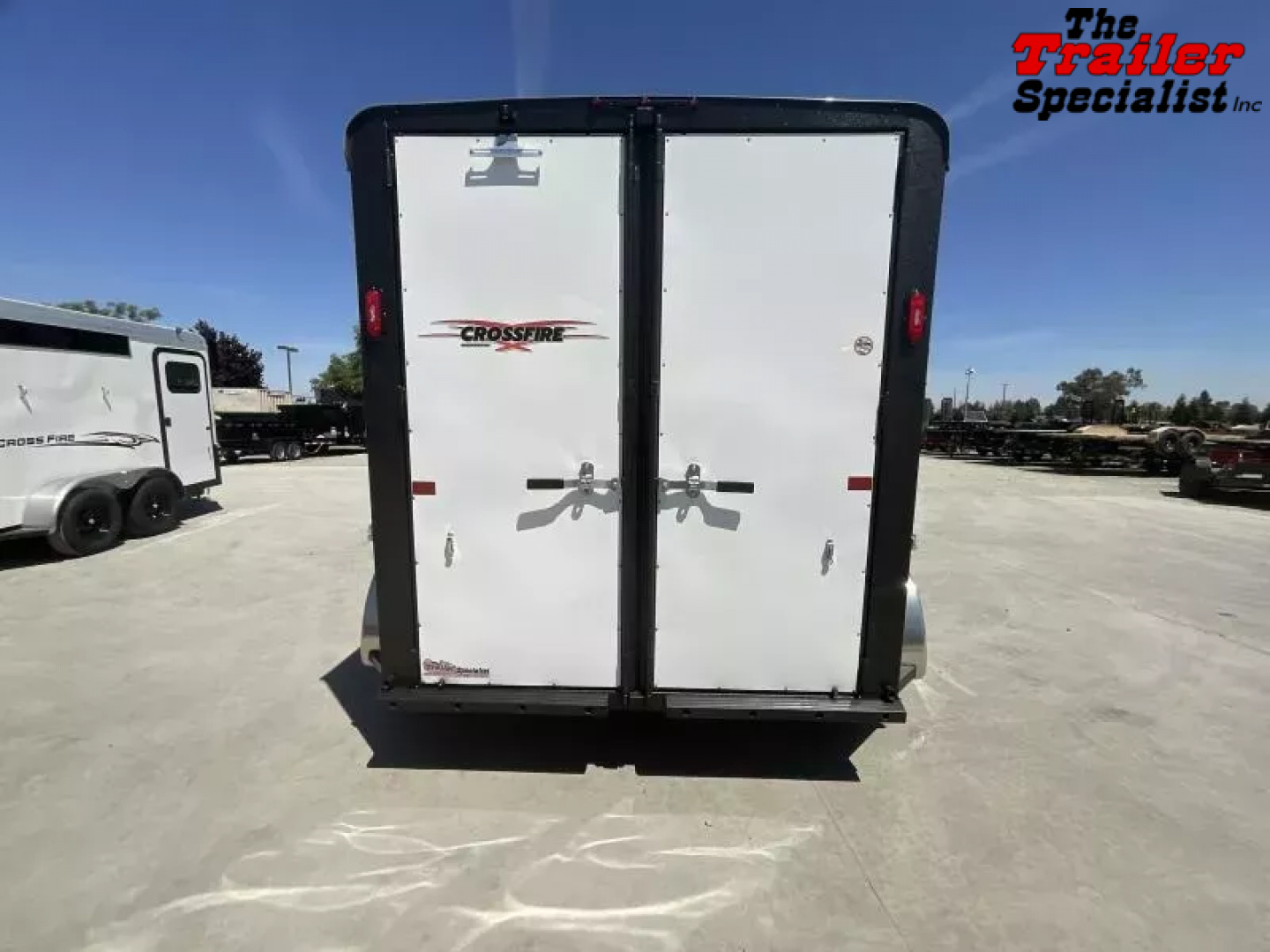 New 2025 Logan Coach 2 HORSE CROSSFIRE BP Horse Trailer