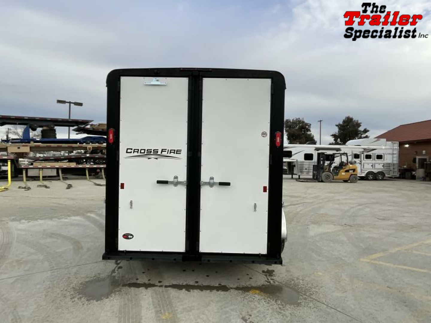 New 2025 Logan Coach 3 HORSE BUMPER PULL Horse Trailer