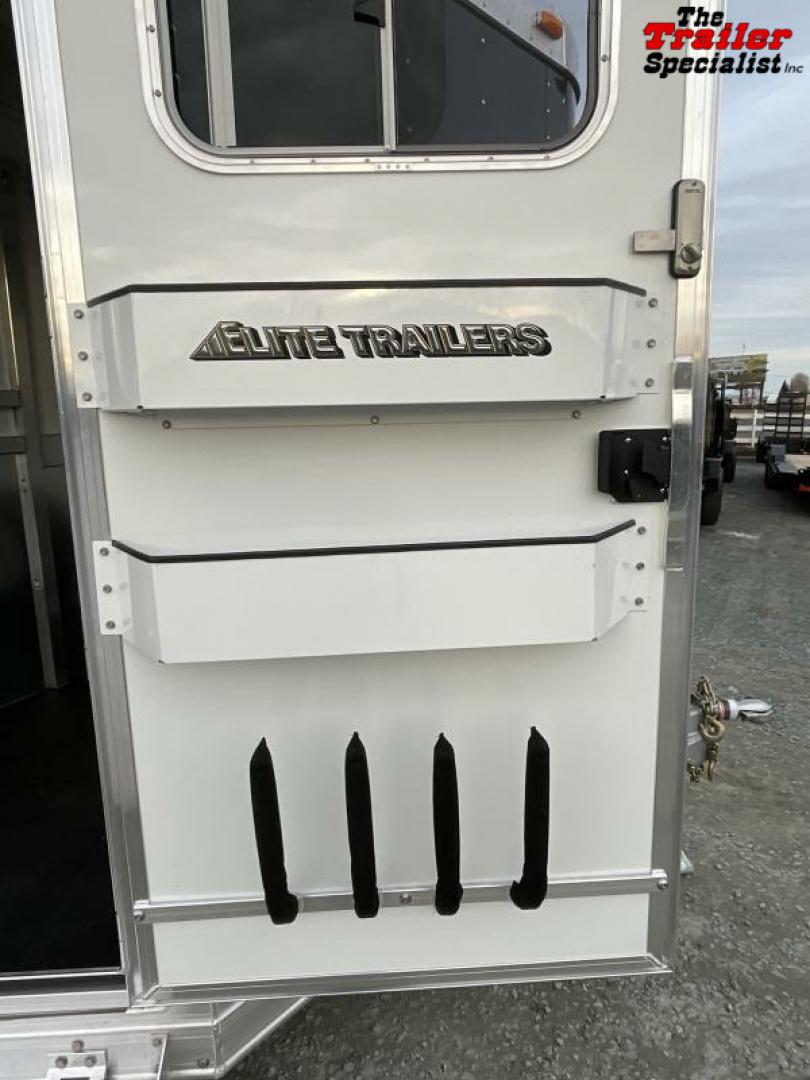 New 2023 Elite Trailers 2 HORSE BUMPERPULL Horse Trailer