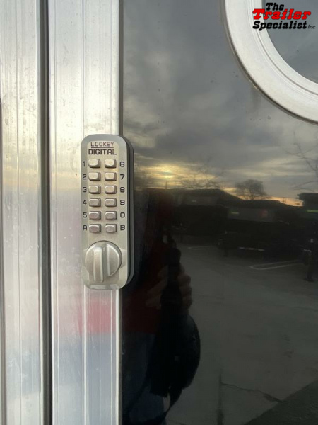 New 2023 Elite Trailers 2 HORSE BUMPERPULL Horse Trailer