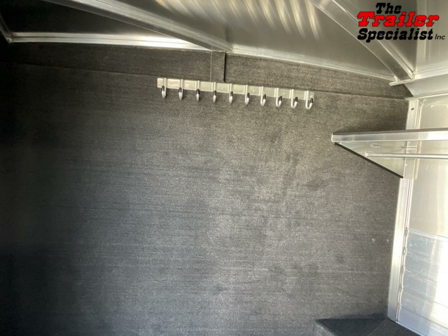 New 2024 Elite Trailers 4 HORSE GN Horse Trailer