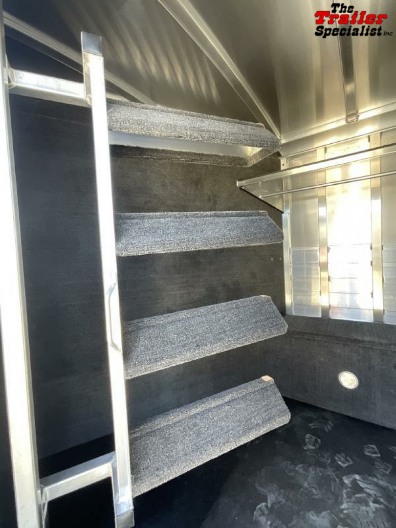 New 2024 Elite Trailers 4 HORSE GN Horse Trailer