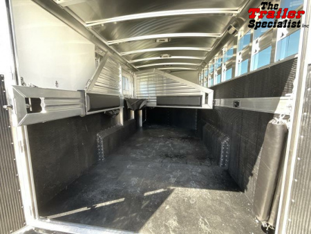 New 2024 Elite Trailers 4 HORSE GN Horse Trailer