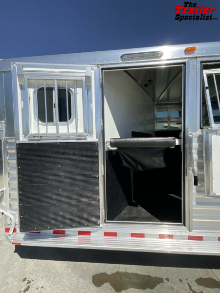 New 2024 Elite Trailers 4 HORSE GN Horse Trailer