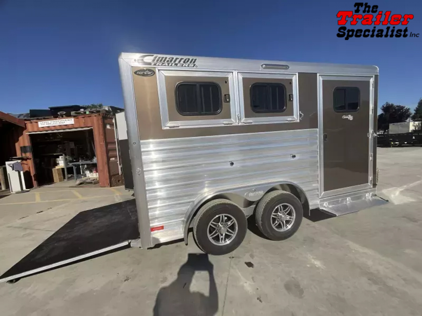 New 2025 Cimarron Trailers NORSTAR 2H BP SLANT Horse Trailer