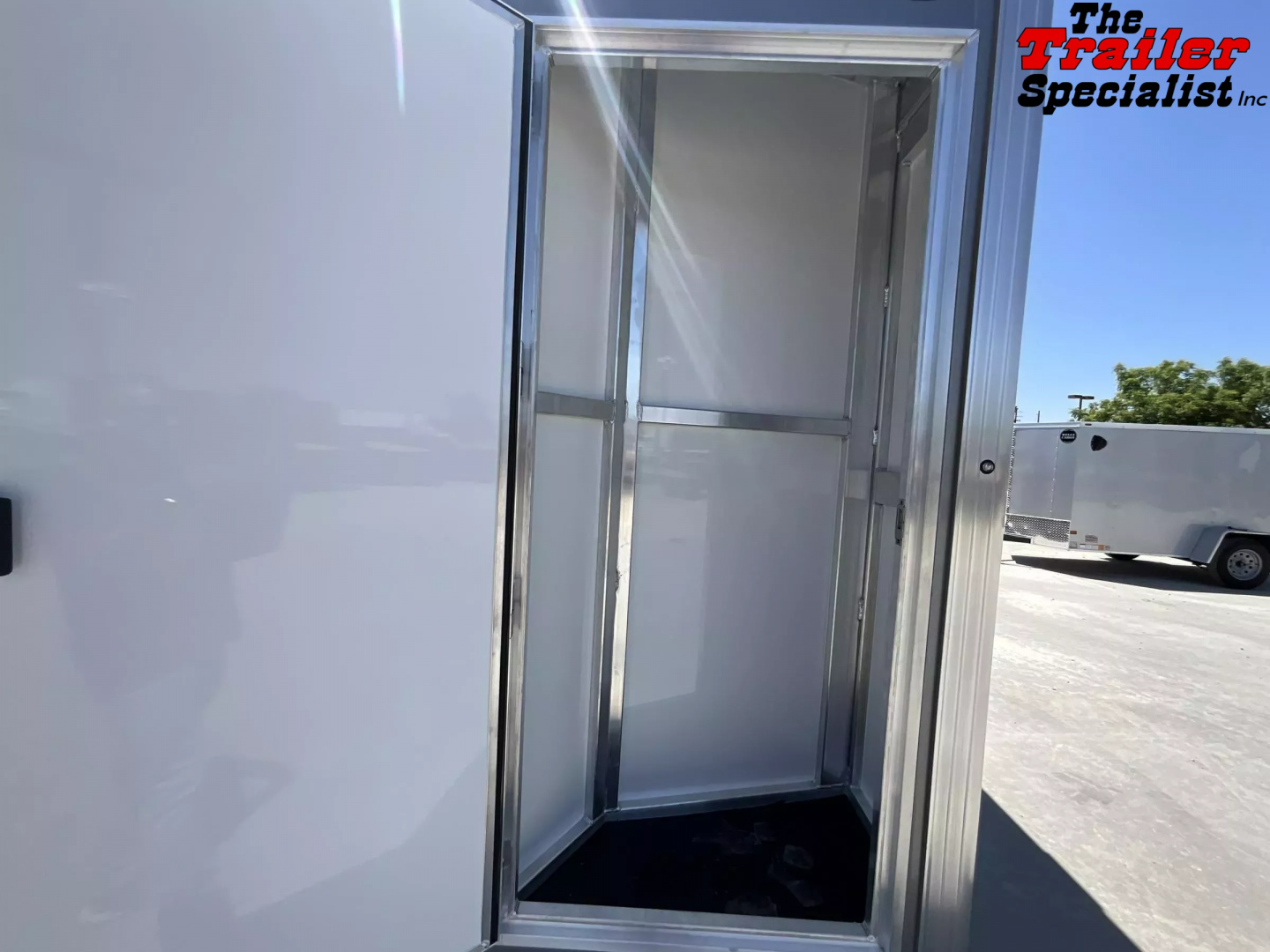 New 2026 Cimarron Trailers 4 HORSE SLANT GN Horse Trailer