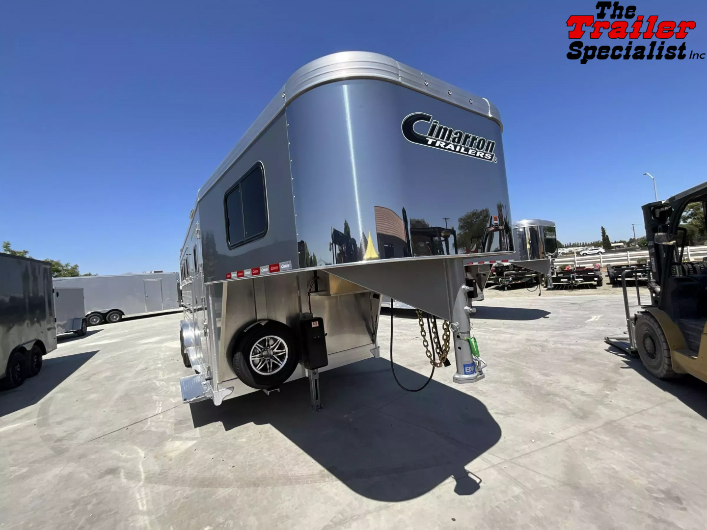 New 2026 Cimarron Trailers 4 HORSE SLANT GN Horse Trailer