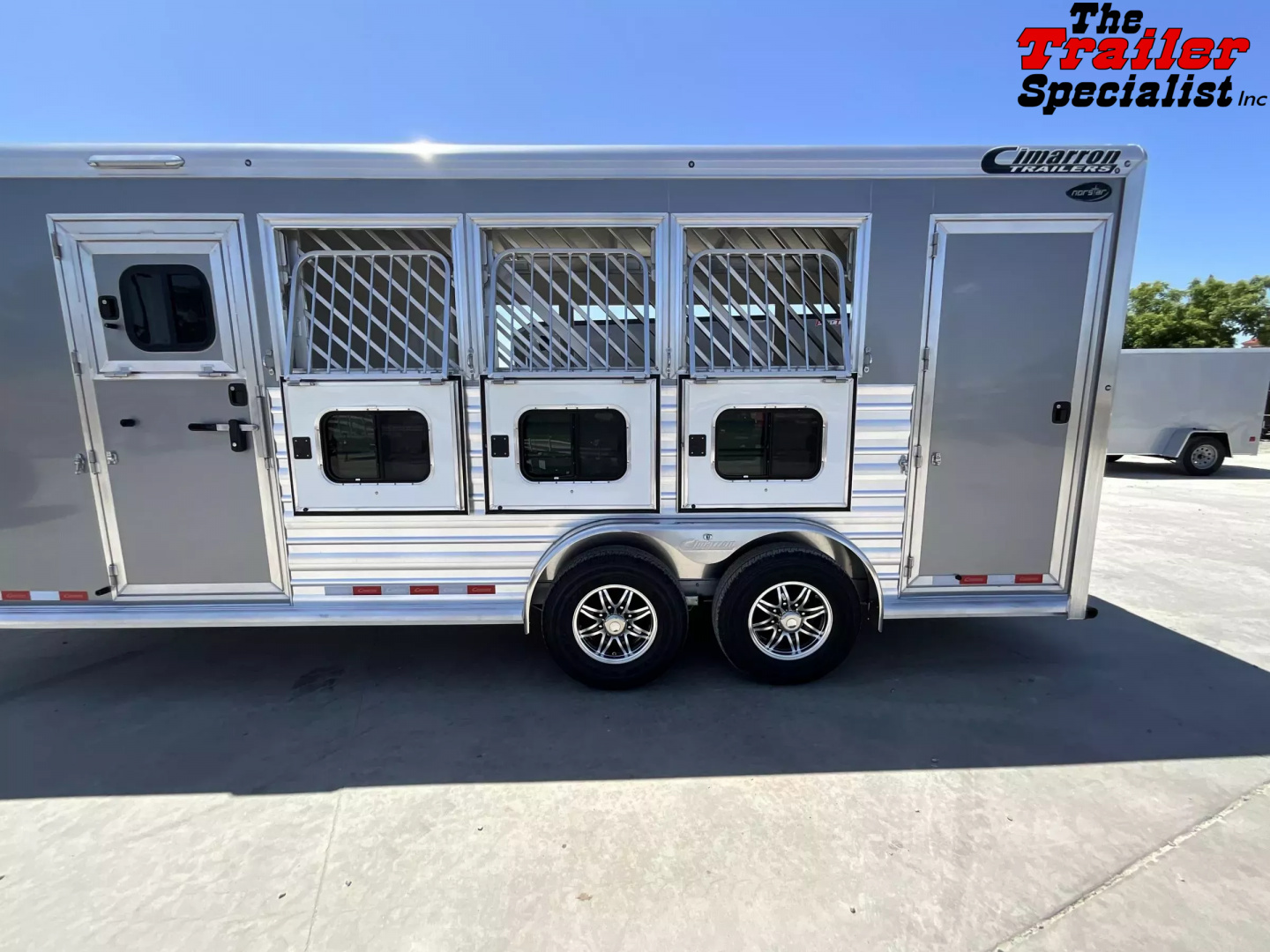 New 2026 Cimarron Trailers 4 HORSE SLANT GN Horse Trailer