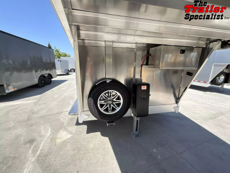 New 2026 Cimarron Trailers 4 HORSE SLANT GN Horse Trailer