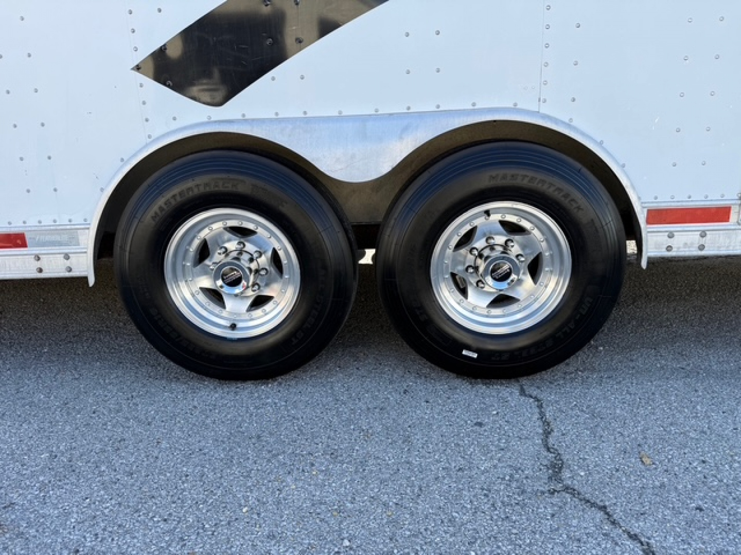 Used 2006 FEATHERLITE 8.5X32 RACE TRAILER