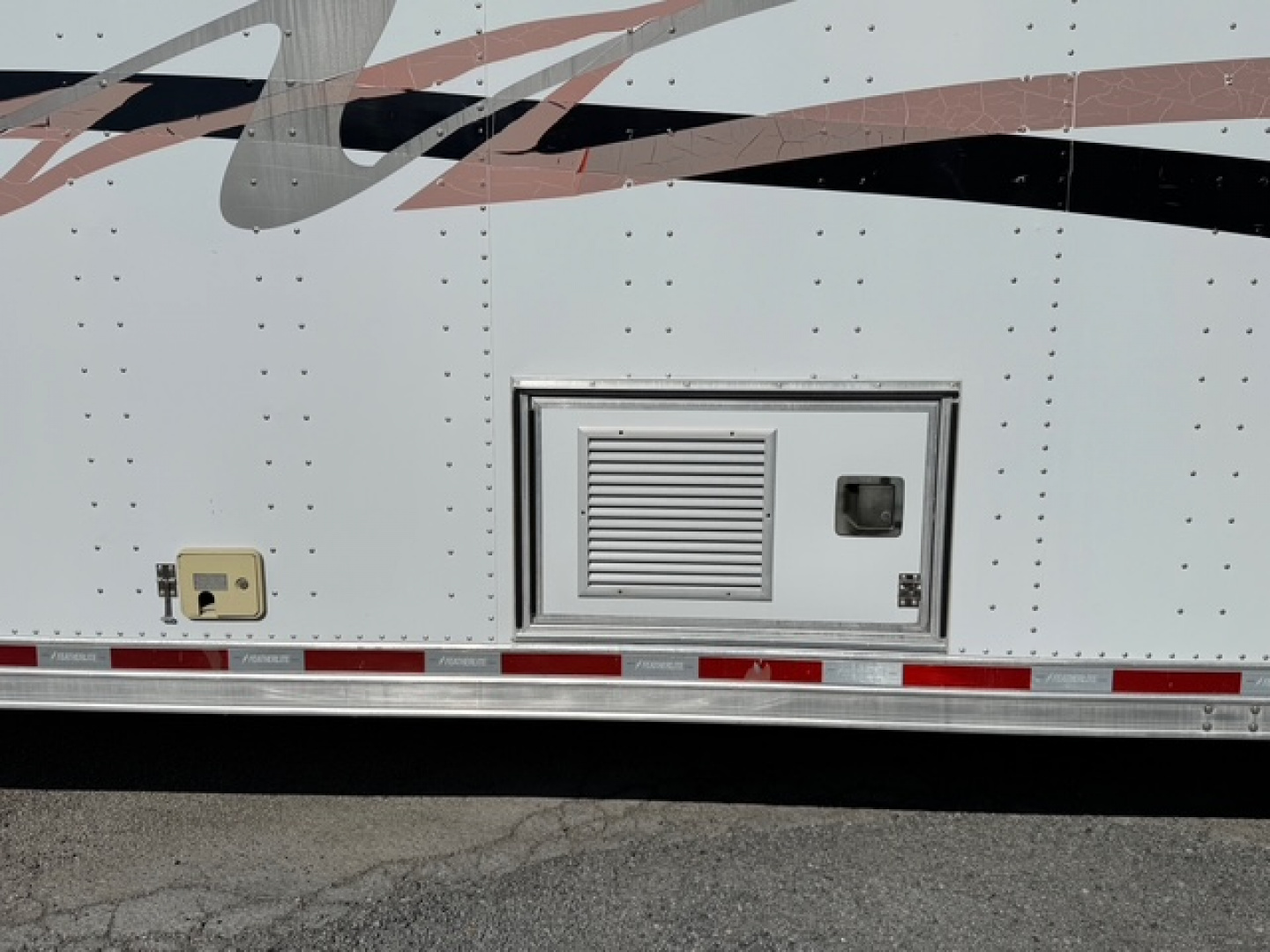 Used 2006 FEATHERLITE 8.5X32 RACE TRAILER