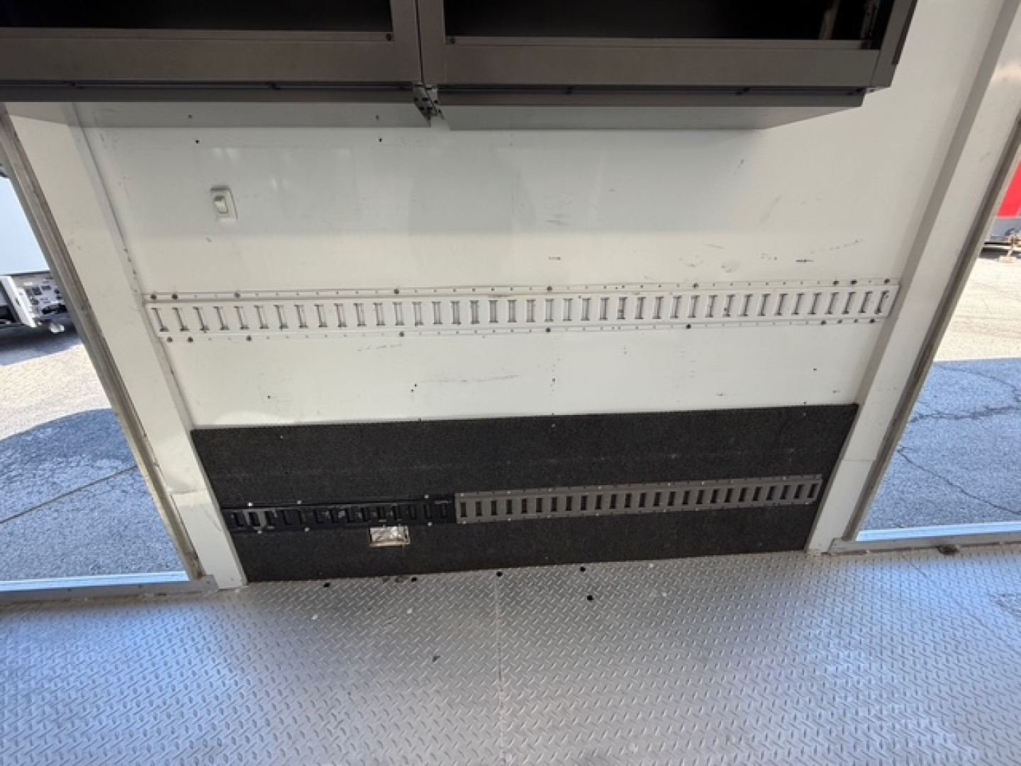 Used 2006 FEATHERLITE 8.5X32 RACE TRAILER