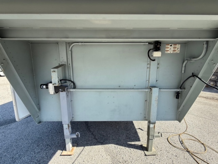 Used 2006 FEATHERLITE 8.5X32 RACE TRAILER