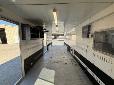 Used 2006 FEATHERLITE 8.5X32 RACE TRAILER