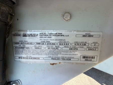 Used 2006 FEATHERLITE 8.5X32 RACE TRAILER