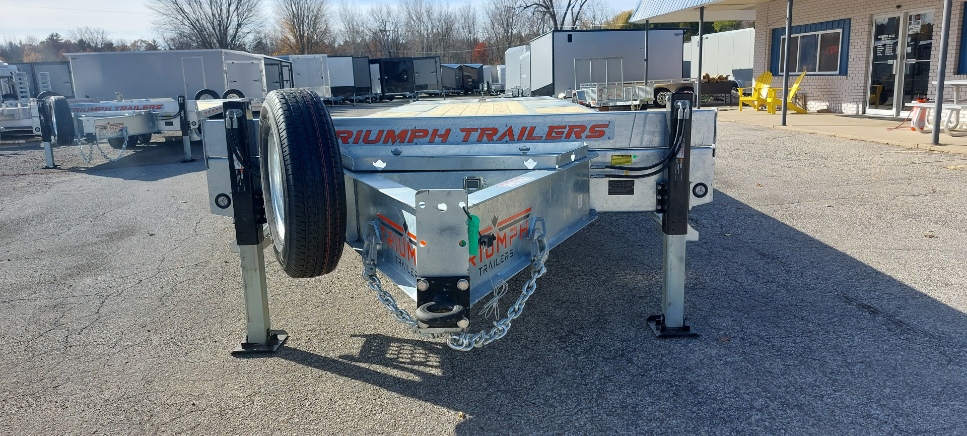 New 102X25+5 GALVANIZED EQUIPMENT HUTCH SUSPENSION HAULER 12K AXLES HYDRAULIC BRAKES 19245# PAYLOAD TRIUMPH