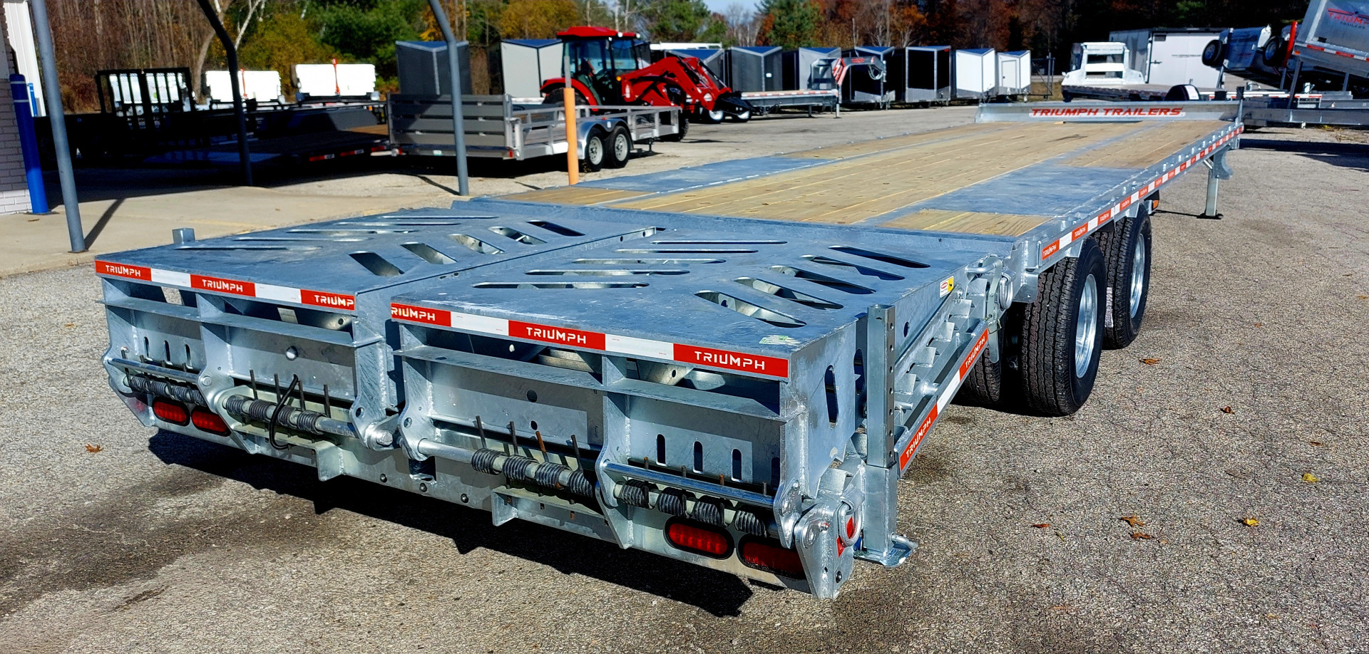 New 102X25+5 GALVANIZED EQUIPMENT HUTCH SUSPENSION HAULER 12K AXLES HYDRAULIC BRAKES 19245# PAYLOAD TRIUMPH