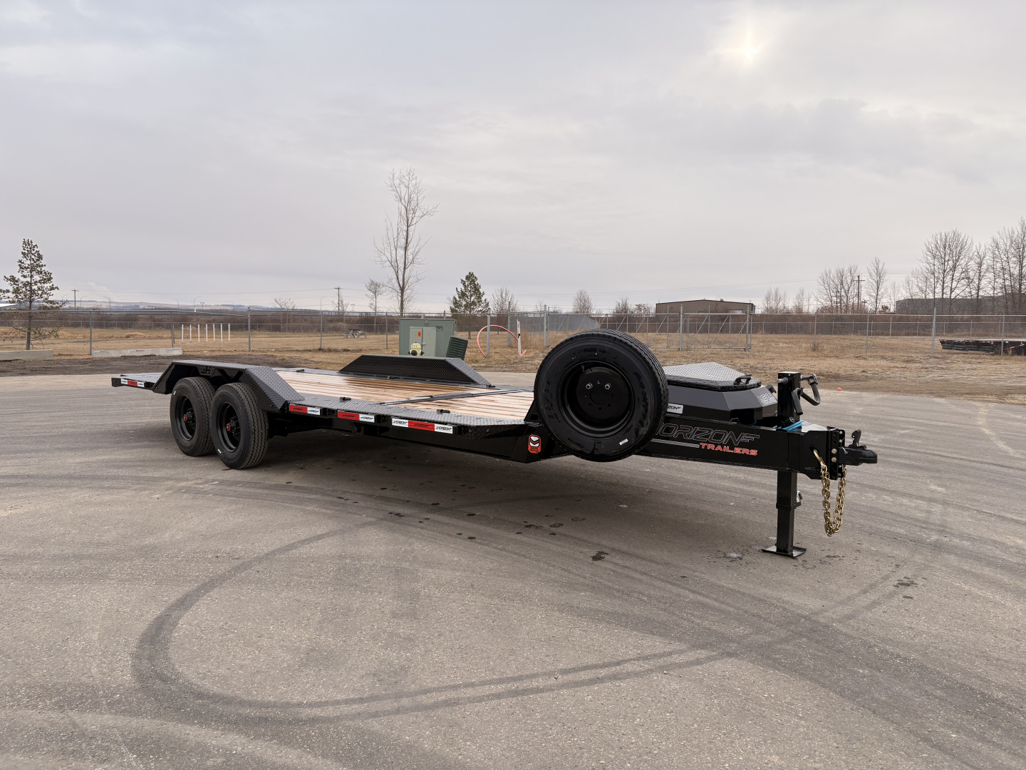 New 2026 Horizon Trailers HET 102''X22' Tiltdeck Trailer w/DriveOver Fenders 2-10k Torsion oil Bath axles Tilt Trailer