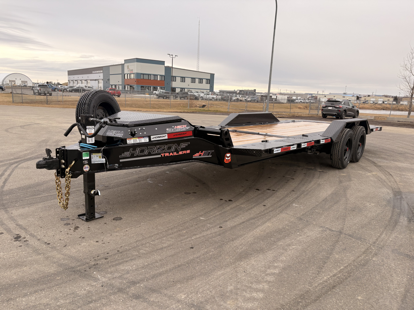 New 2026 Horizon Trailers HET 102''X22' Tiltdeck Trailer w/DriveOver Fenders 2-10k Torsion oil Bath axles Tilt Trailer