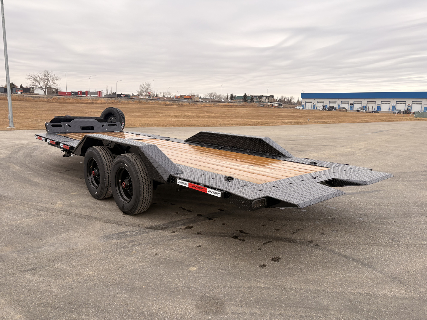 New 2026 Horizon Trailers HET 102''X22' Tiltdeck Trailer w/DriveOver Fenders 2-10k Torsion oil Bath axles Tilt Trailer