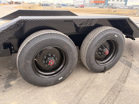 New 2026 Horizon Trailers HET 102''X22' Tiltdeck Trailer w/DriveOver Fenders 2-10k Torsion oil Bath axles Tilt Trailer