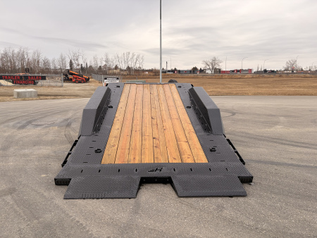 New 2026 Horizon Trailers HET 102''X22' Tiltdeck Trailer w/DriveOver Fenders 2-10k Torsion oil Bath axles Tilt Trailer