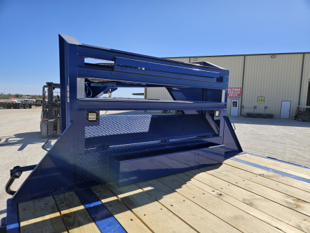 New 2026 Load Trail 16K 30' Gooseneck Max Ramps/ Ratchet Rail