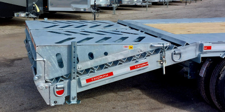 New 102 X 20 + 5 GALVANIZED EQUIPMENT TRAILER 12 K AXLES HYDRAULIC JACKS 19730# PAYLOAD