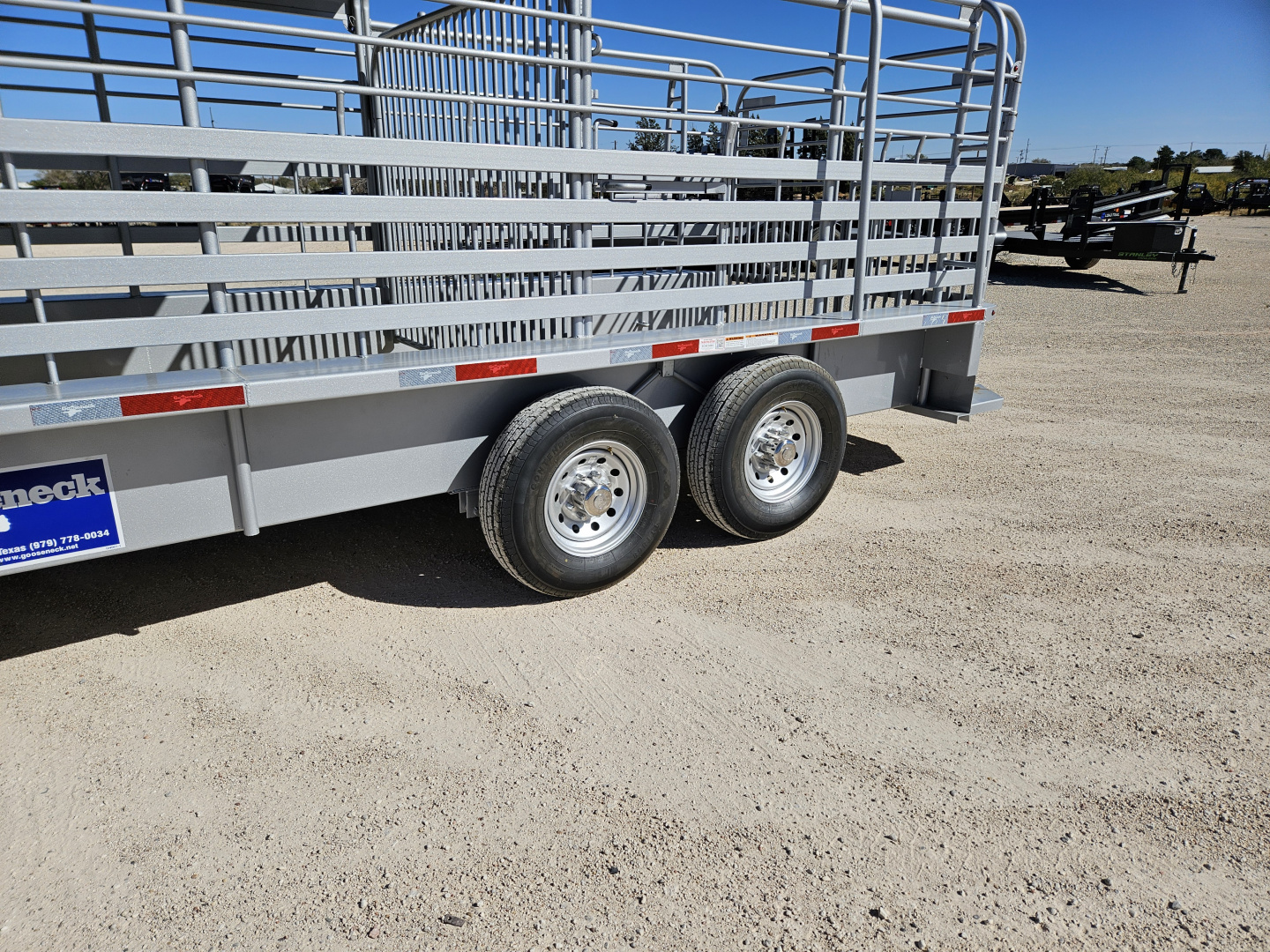 New 2025 Gooseneck Trailer MFG 17.5K 20' Gooseneck Stock Trailer