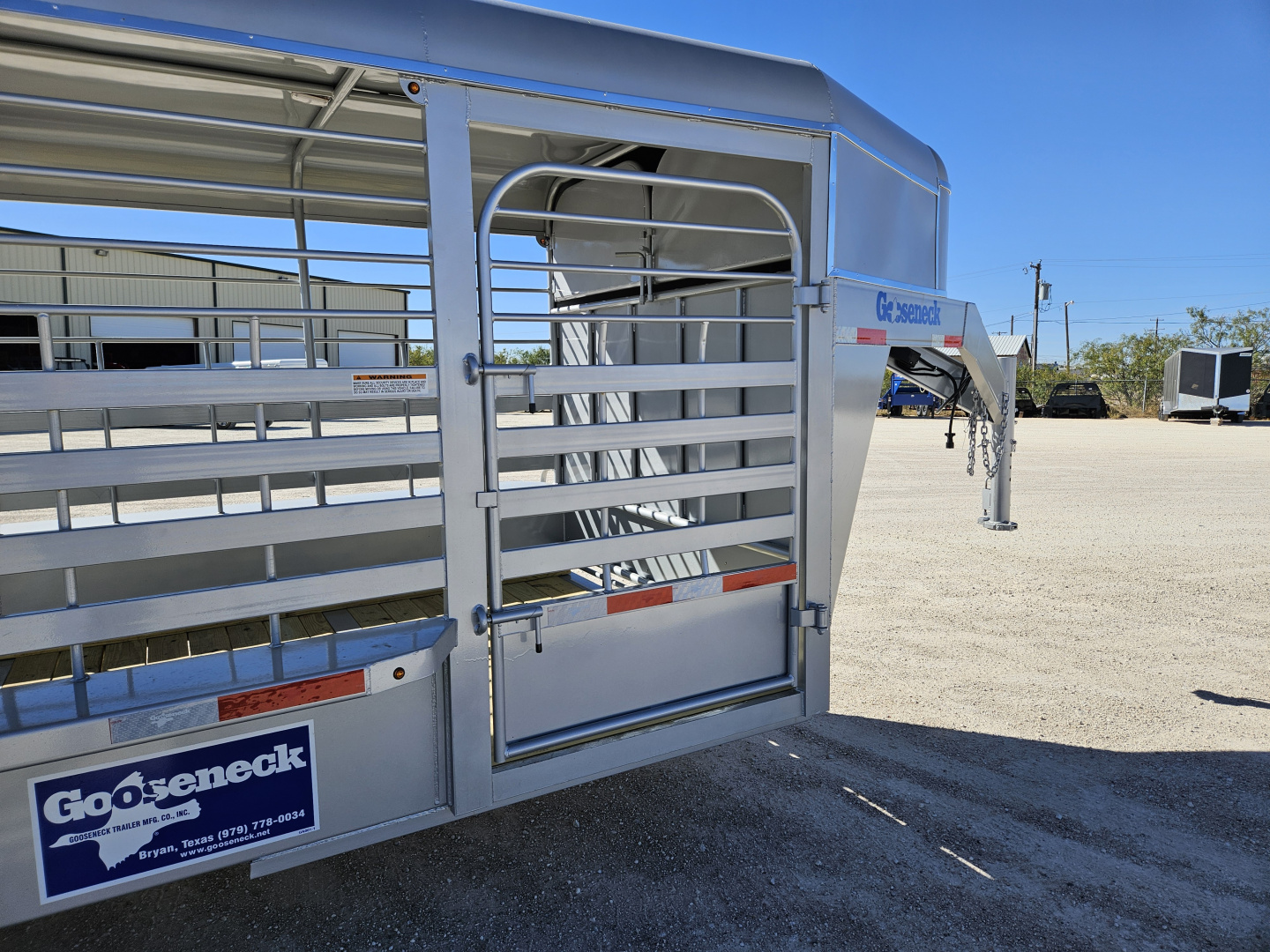 New 2025 Gooseneck Trailer MFG 17.5K 20' Gooseneck Stock Trailer