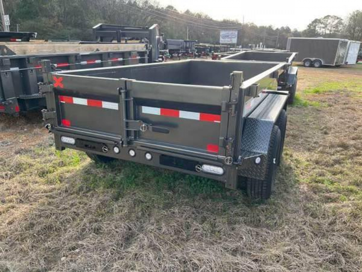 New 2023 MAXXD D6X6010