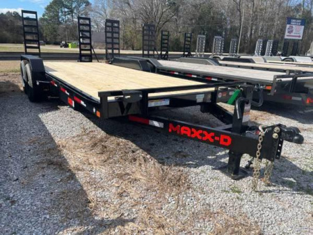 New 2023 MAXXD C6X8320