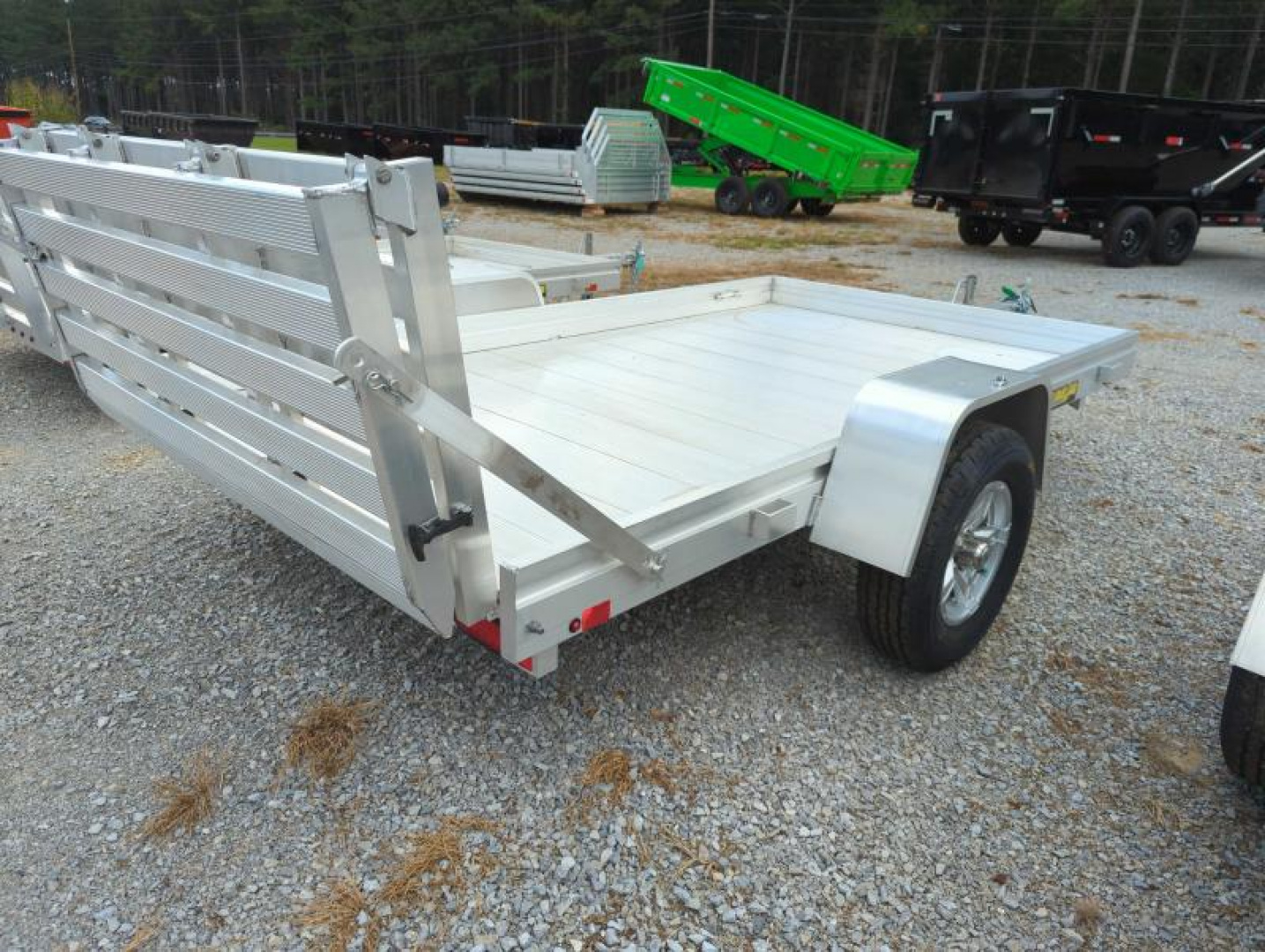 New 2023 Aluma 6810H-S-BT
