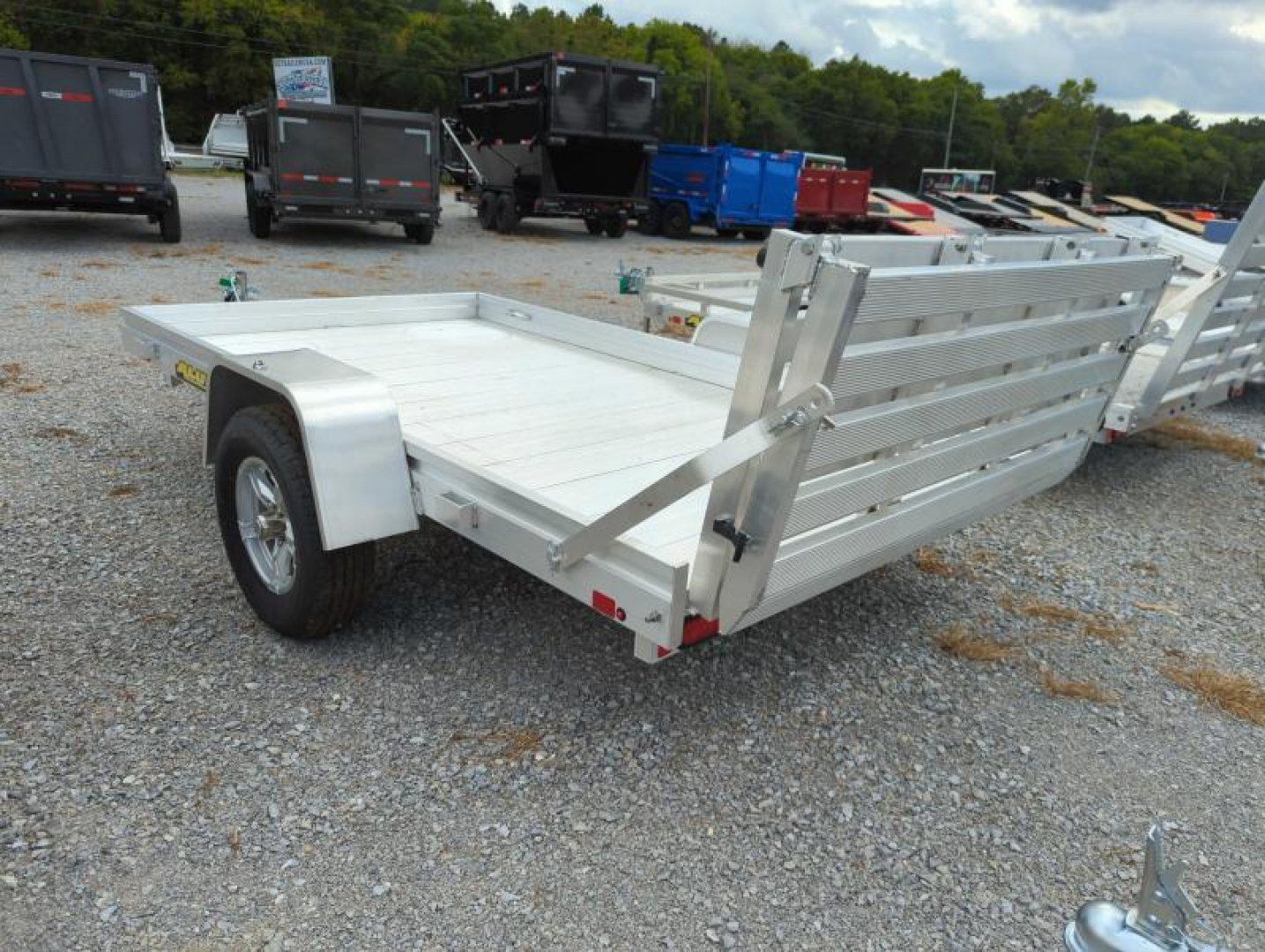 New 2023 Aluma 6810H-S-BT