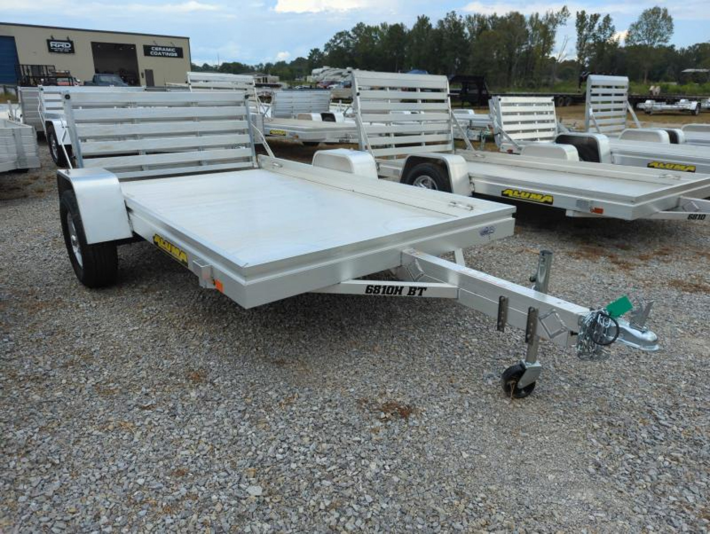 New 2023 Aluma 6810H-S-BT