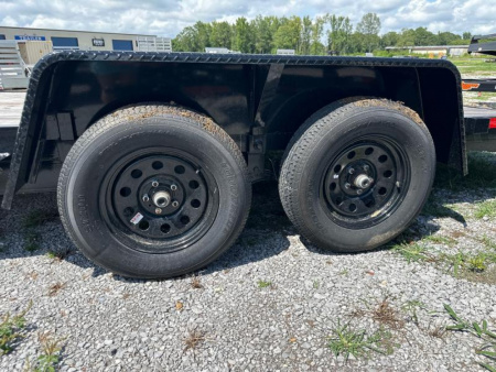 New 2024 Down 2 Earth Trailers 8218WCH3.5B Car Hauler