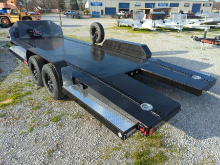 New 2024 MAXXD N6X8322 Car Hauler