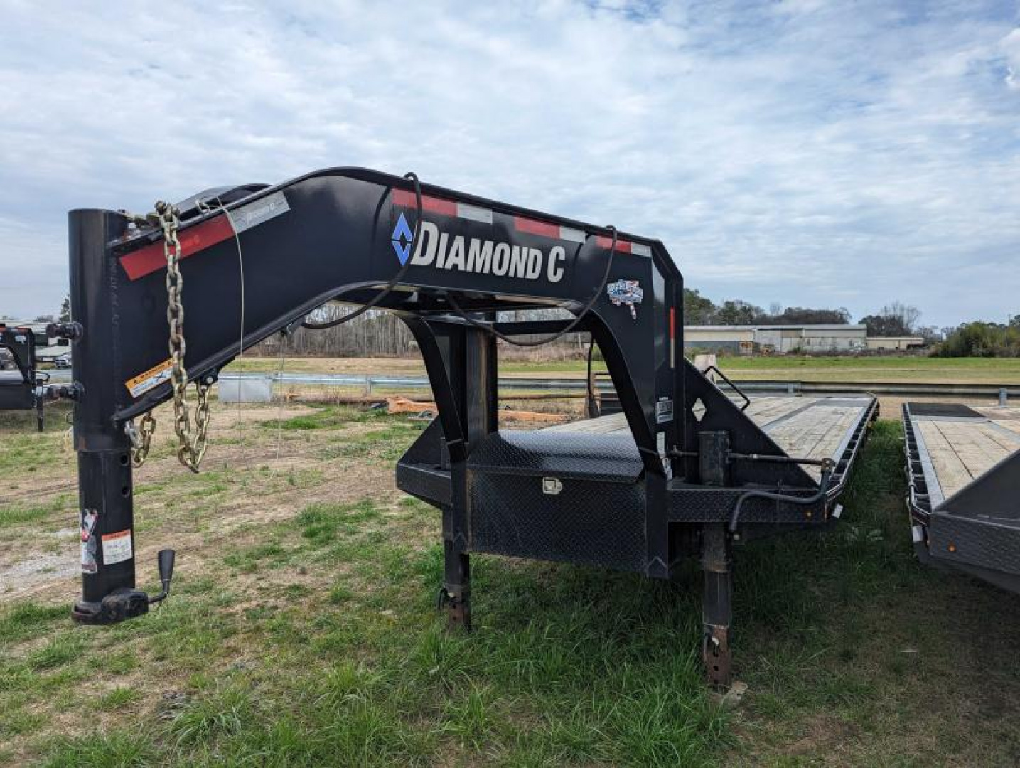 Used 2020 Diamond C Trailers FMAX212 40MR Flatbed Trailer