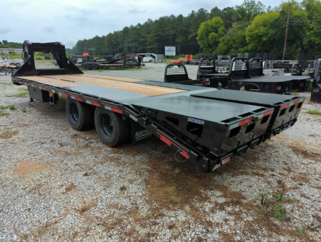 New 2024 Diamond C Trailers FMAX210 Deckover Trailer
