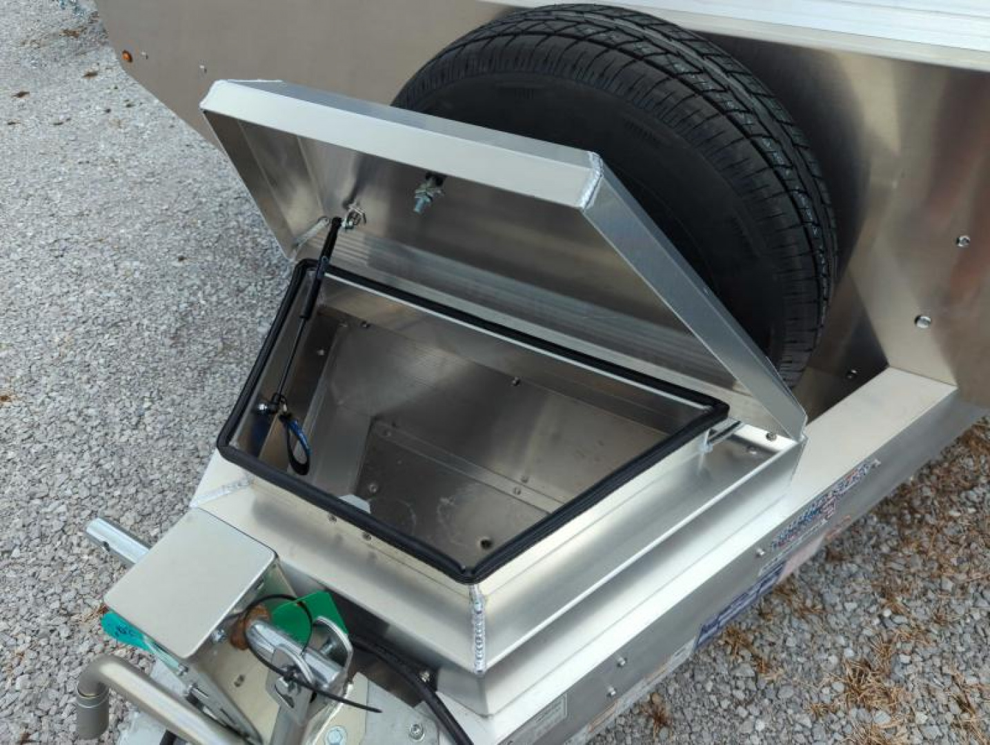 New 2024 Eby Trailers DO14K Equipment Trailer